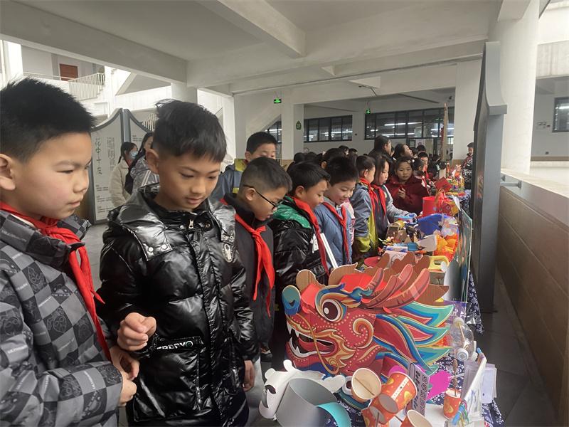 cf263843-8ac0-44ce-9e77-c2d1b1234d37.jpg cf263843-8ac0-44ce-9e77-c2d1b1234d37.jpg