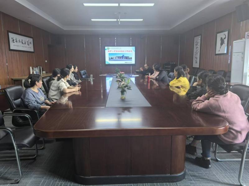 ec21fb2444689fb51afe2fee898f5e9.jpg ec21fb2444689fb51afe2fee898f5e9.jpg